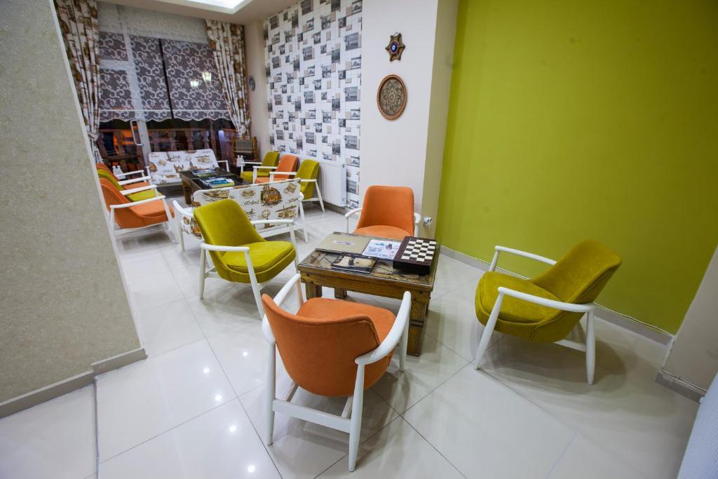 נבשהיר Hotel Seven Brothers מראה חיצוני תמונה
